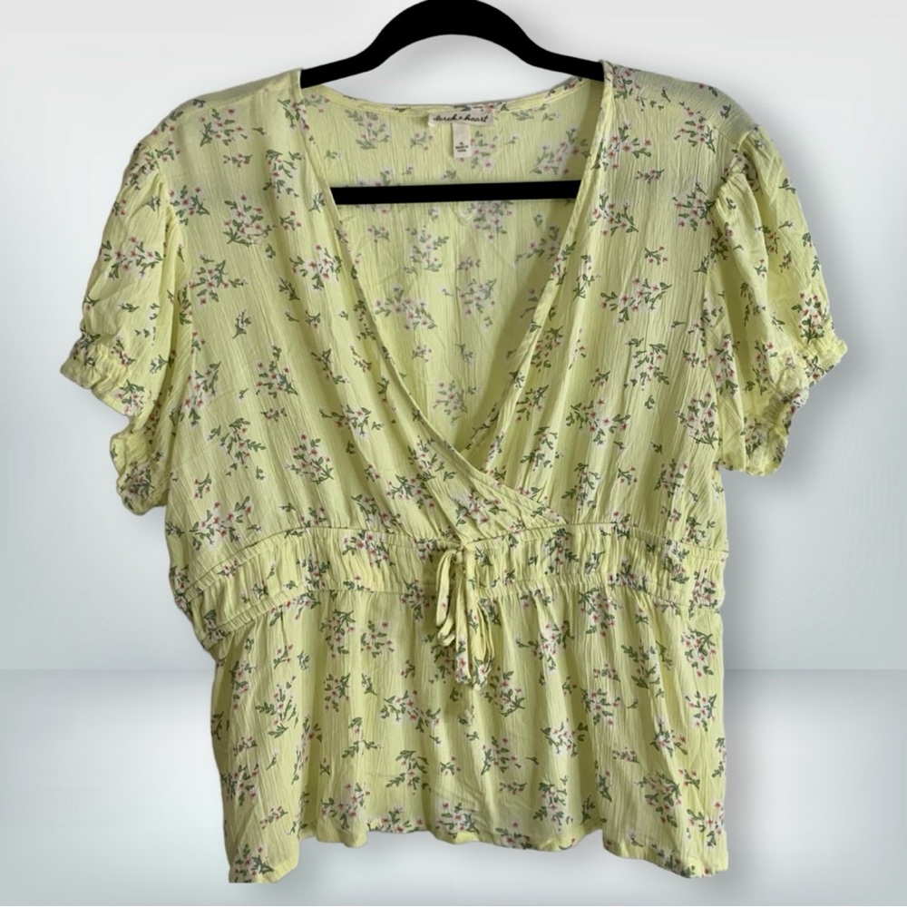 NWoT Derek Heart Yellow Floral Empire Waist Wrap Blouse, size XL